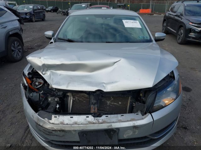 1VWAT7A32FC044227 Volkswagen Passat 1.8t Wolfsburg Edition