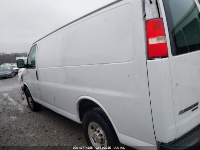 1GCWGFCF0F1181418 Chevrolet Express 2500 Work Van