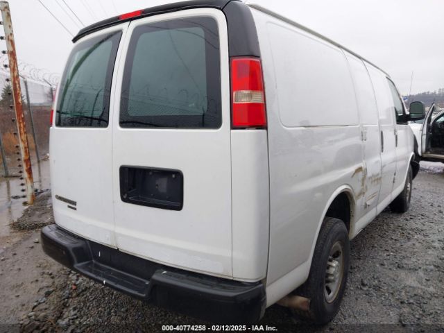 1GCWGFCF0F1181418 Chevrolet Express 2500 Work Van