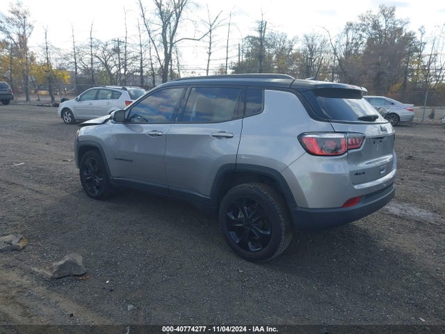 3C4NJDBB0JT298613 Jeep Compass Altitude 4x4