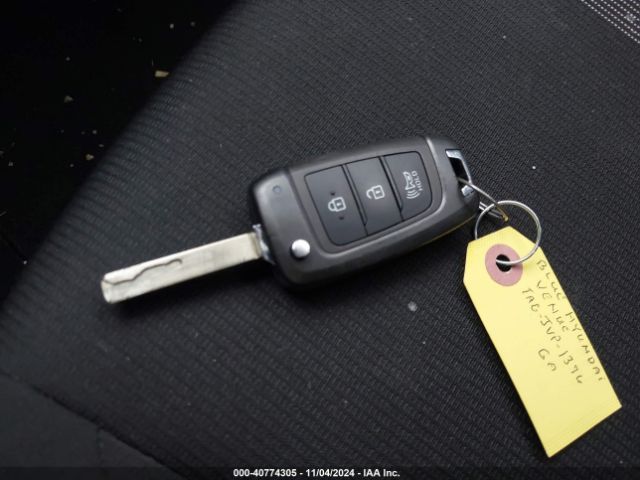 KMHRC8A30NU189704 Hyundai Venue Sel