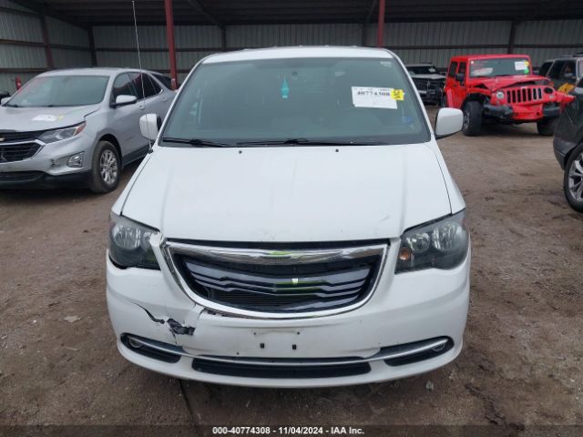 2C4RC1HG0GR264020 Chrysler Town & Country S