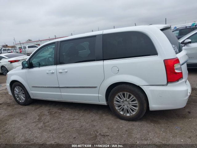 2C4RC1HG0GR264020 Chrysler Town & Country S