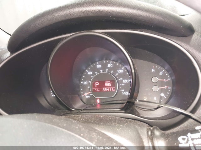 KIA Soul 2016 KNDJN2A21G7400717 Image 15