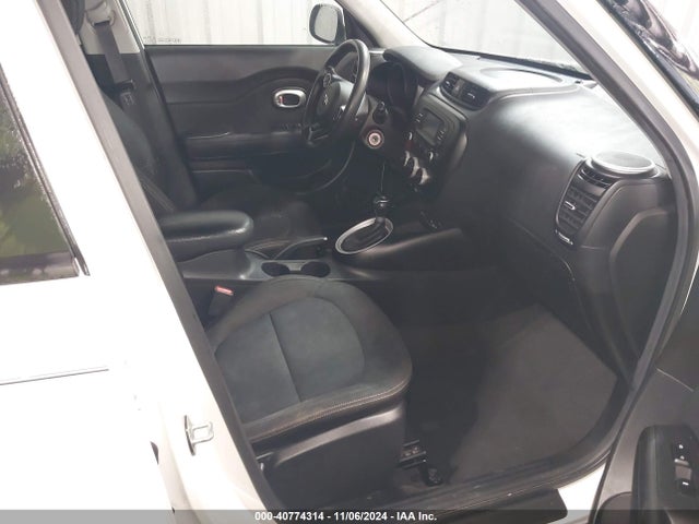 KIA Soul 2016 KNDJN2A21G7400717 Image 5