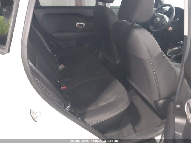 KIA Soul 2016 KNDJN2A21G7400717 Image 8