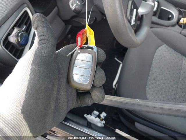 KMHC65LC3KU118128 Hyundai Ioniq Hybrid Blue
