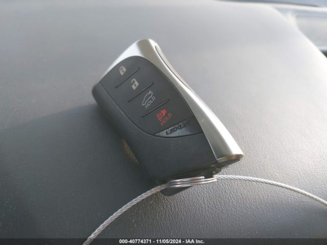 58ADA1C13NU021177 Lexus ES 300H