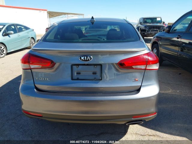 3KPFL4A70JE249590 KIA FORTE S