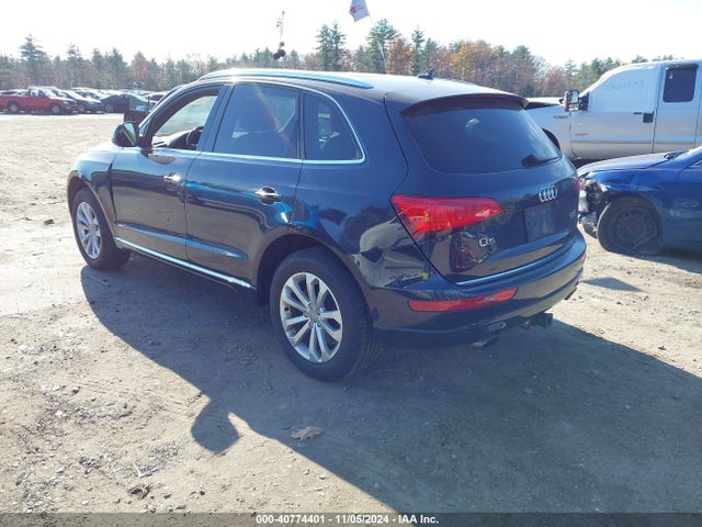 WA1LFAFP4FA103537 Audi Q5 2.0t Premium