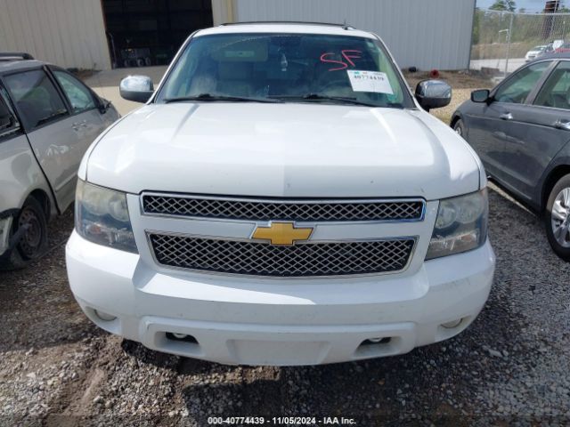 1GNSCJE02ER153763 Chevrolet Suburban 1500 Lt