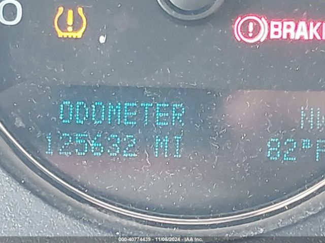 1GNSCJE02ER153763 Chevrolet Suburban 1500 Lt