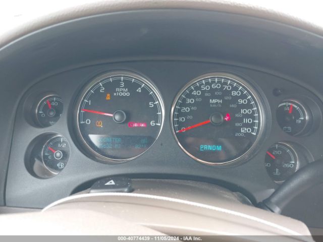 1GNSCJE02ER153763 Chevrolet Suburban 1500 Lt
