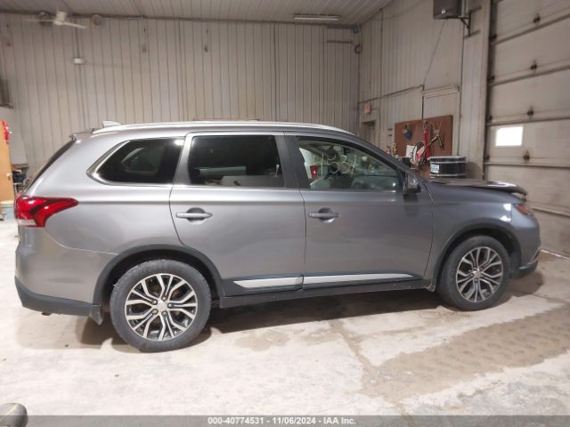 JA4AZ3A32JJ000298 Mitsubishi Outlander Sel