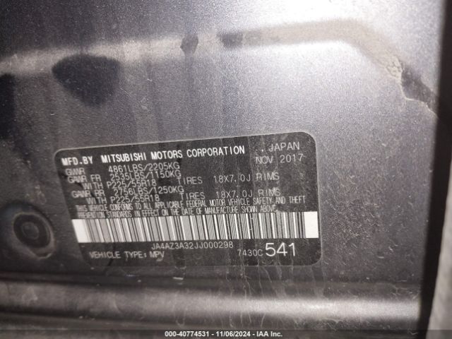 JA4AZ3A32JJ000298 Mitsubishi Outlander Sel