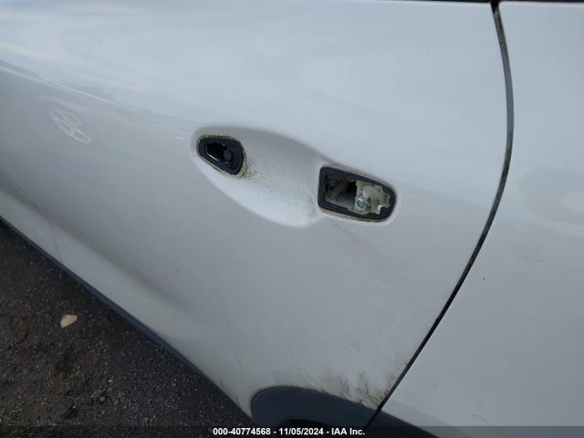 KIA Sorento Lx V6 2017 5XYPGDA52HG315321 Image 17