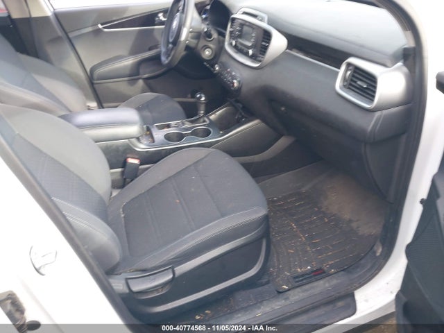 KIA Sorento Lx V6 2017 5XYPGDA52HG315321 Image 5