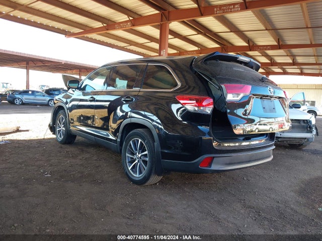 Toyota Highlander Xle 2019 5TDJZRFH4KS582213 Image 3