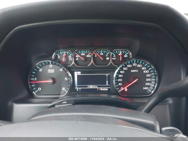 1GCVKREC7FZ354450 Chevrolet Silverado 1500 1lt
