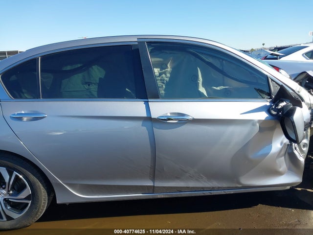 Honda ACCORD LX 2016 1HGCR2F34GA115450 Image 12