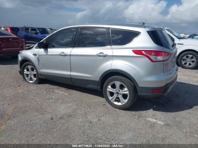 1FMCU0GX2EUC05223 Ford ESCAPE SE