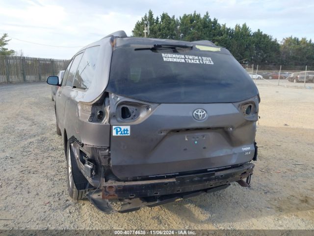 5TDYK3DC8ES481705 Toyota Sienna Xle/limited