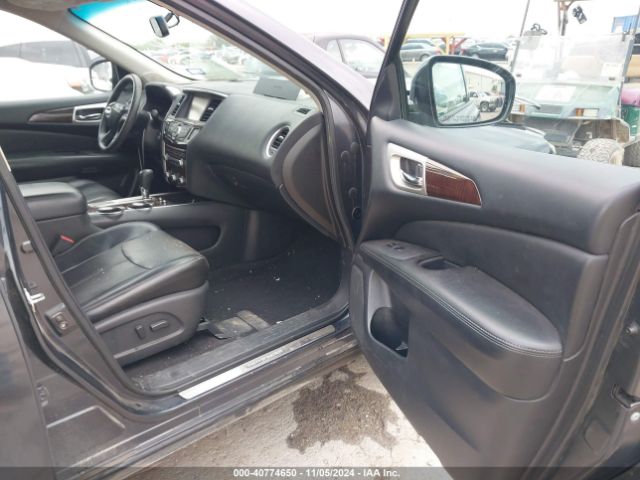 5N1AR2MN2EC697975 Nissan Pathfinder Platinum