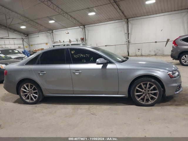 WAUBFAFLXGN008471 Audi A4 2.0t Premium