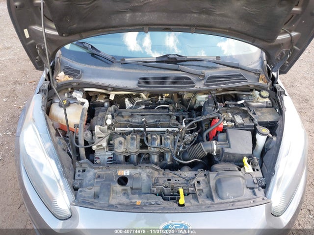 Ford FIESTA SE 2014 3FADP4EJXEM211044 Image 10