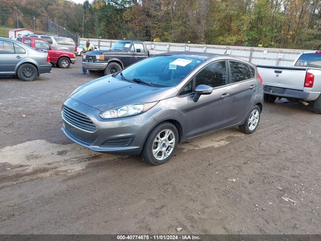Ford FIESTA SE 2014 3FADP4EJXEM211044 Image 2