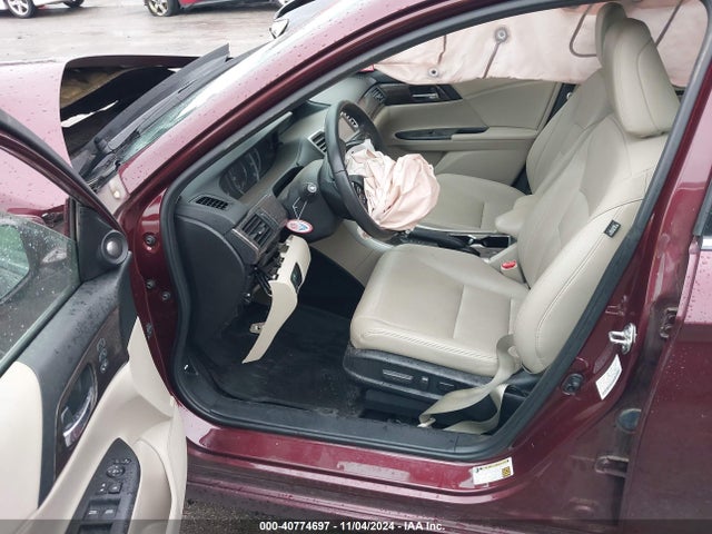 Honda Accord Touring 2016 1HGCR3F90GA035153 Image 5