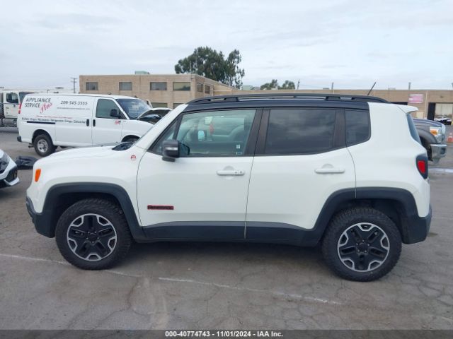 ZACCJBCB0HPF51375 Jeep Renegade Trailhawk 4x4