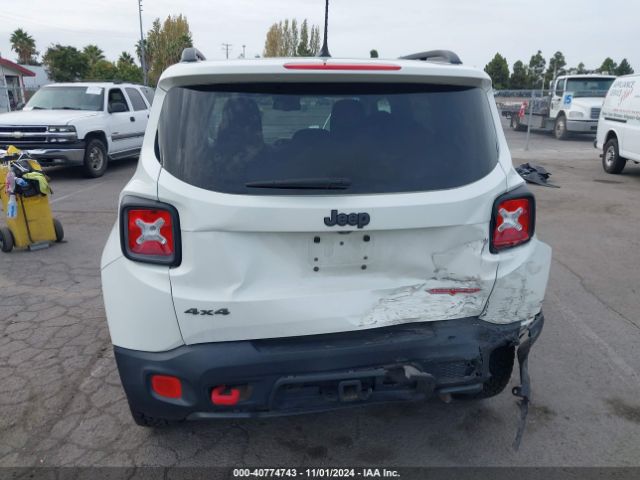 ZACCJBCB0HPF51375 Jeep Renegade Trailhawk 4x4