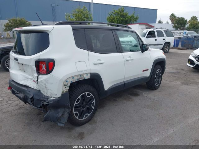 ZACCJBCB0HPF51375 Jeep Renegade Trailhawk 4x4