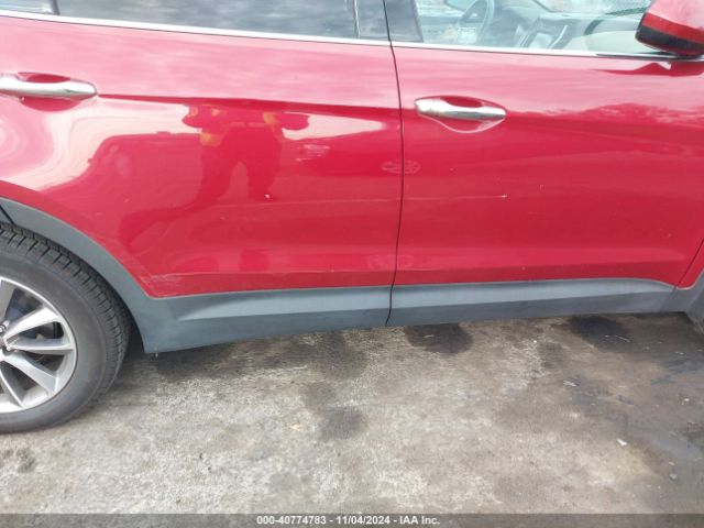 KM8SMDHF7HU191817 Hyundai Santa Fe Se