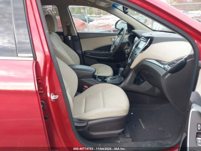 KM8SMDHF7HU191817 Hyundai Santa Fe Se