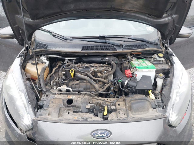 Ford FIESTA ST 2018 3FADP4GX0JM118397 Image 10