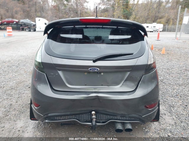 Ford FIESTA ST 2018 3FADP4GX0JM118397 Image 16