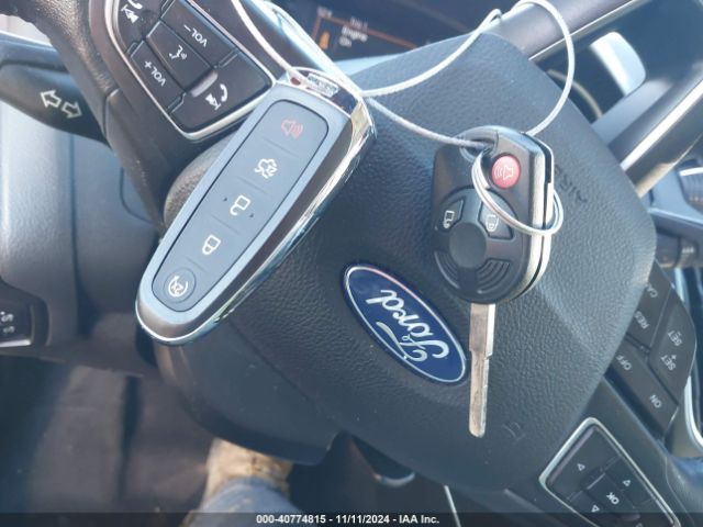 1FADP3N22HL214528 Ford Focus Titanium