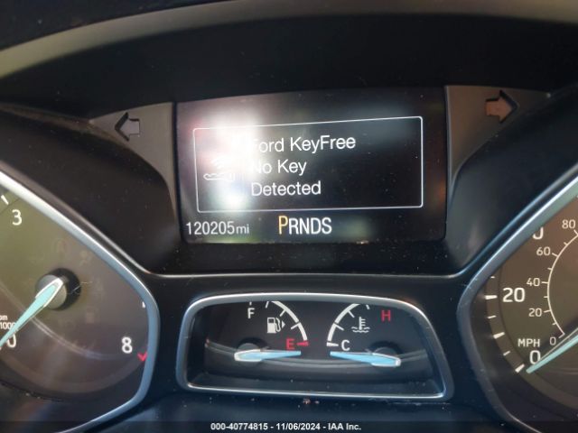 1FADP3N22HL214528 Ford Focus Titanium