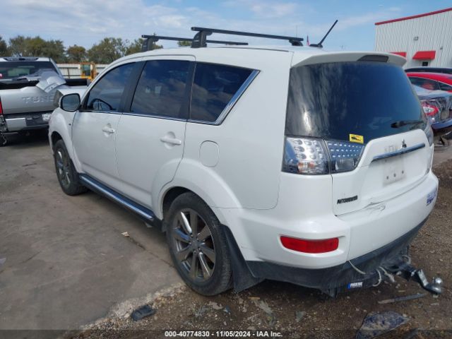 2013 MITSUBISHI OUTLANDER JA4JT5AX2DU016519 Photo 2