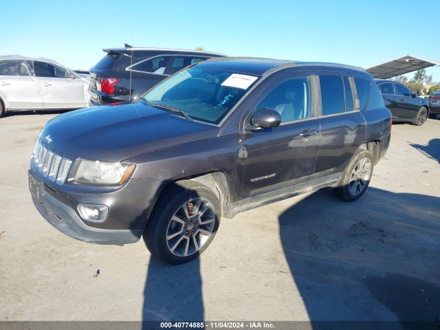 Jeep Compass Limited 2014 1C4NJCCB9ED877023 Image 2