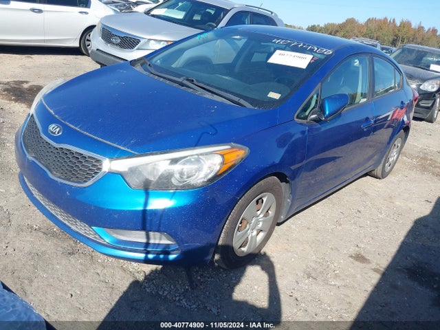 KIA FORTE LX 2015 KNAFX4A63F5329803 Image 2