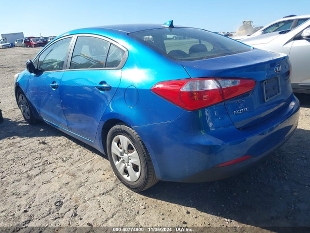 KIA FORTE LX 2015 KNAFX4A63F5329803 Image 3