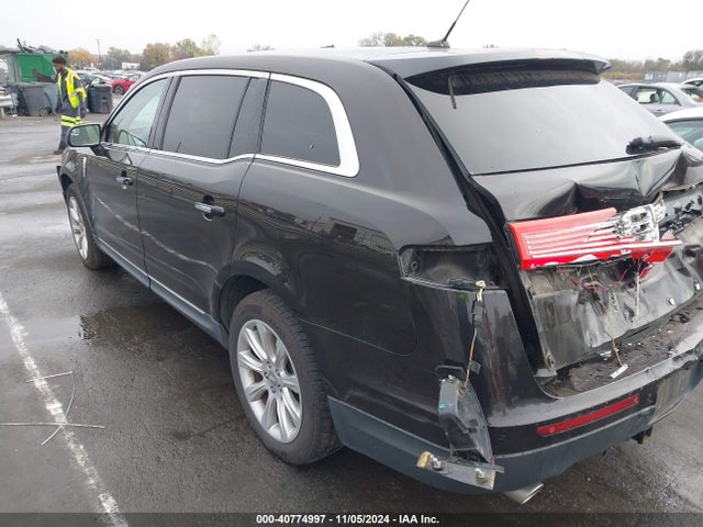 2LMHJ5FKXEBL51803 Lincoln MKT