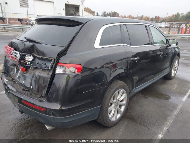 2LMHJ5FKXEBL51803 Lincoln MKT