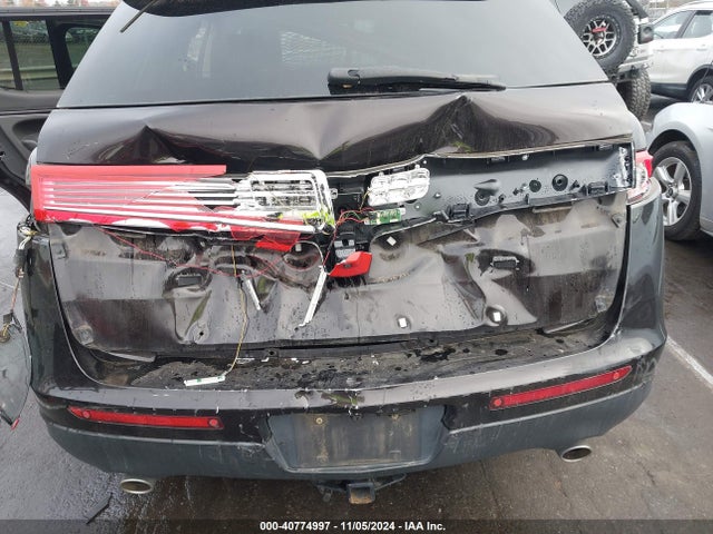 2LMHJ5FKXEBL51803 Lincoln MKT