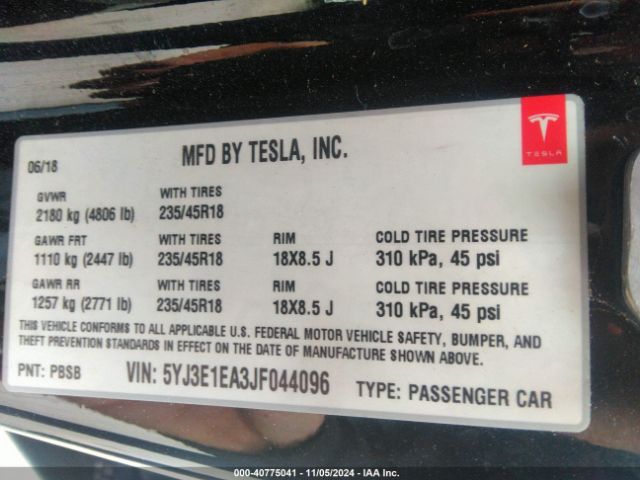 5YJ3E1EA3JF044096 Tesla Model 3 Long Range/mid Range