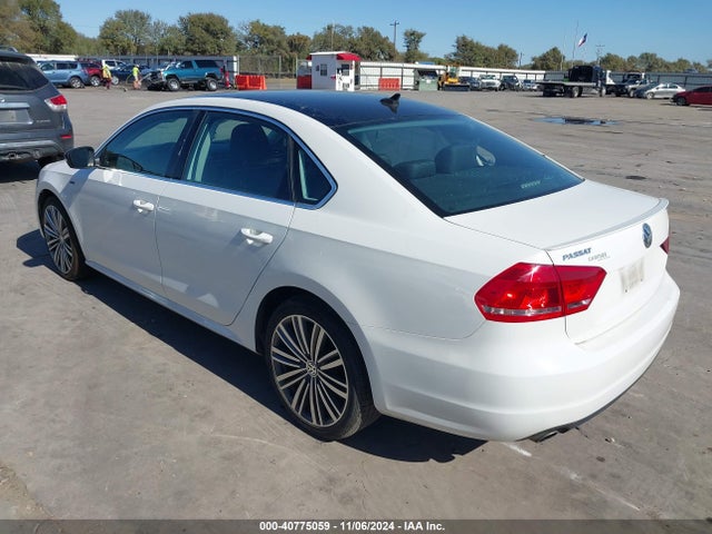 1VWBS7A37FC108348 Volkswagen Passat 1.8t Sport