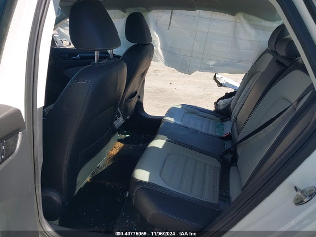 1VWBS7A37FC108348 Volkswagen Passat 1.8t Sport